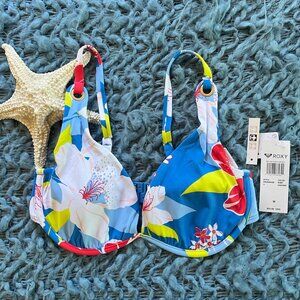 NWT Roxy She Just Shines Underwire D-Cup Bikini Swimsuit Top Size Medium